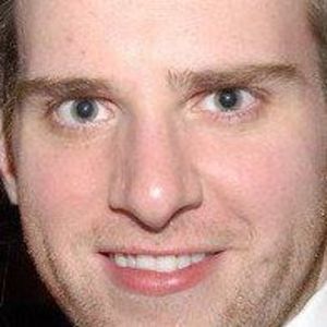 Meet your Posher, Cy